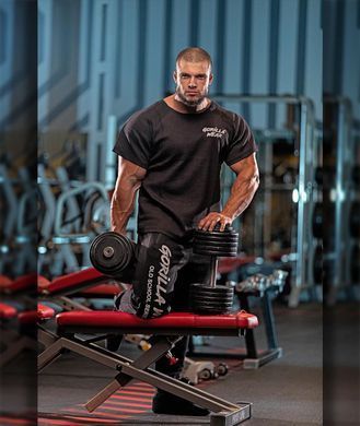Gorilla Wear Augustine Top (Black)  спортивна чоловіча футболка для бодібілдингу. TT-756 фото
