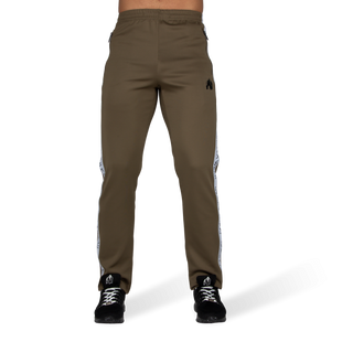 Спортивные мужские штаны Wellington Track Pants (Olive) Gorilla Wear TP-718 фото